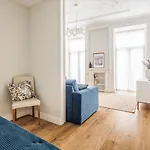 Apartman View
