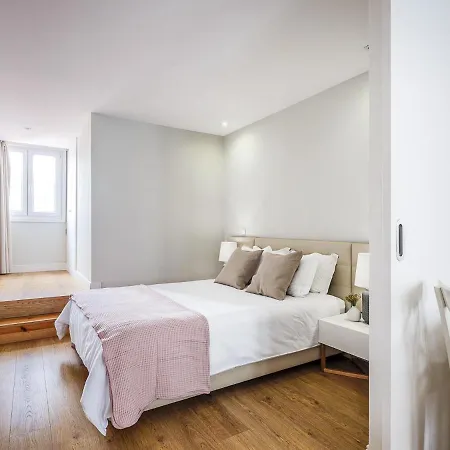 View Apartamento *